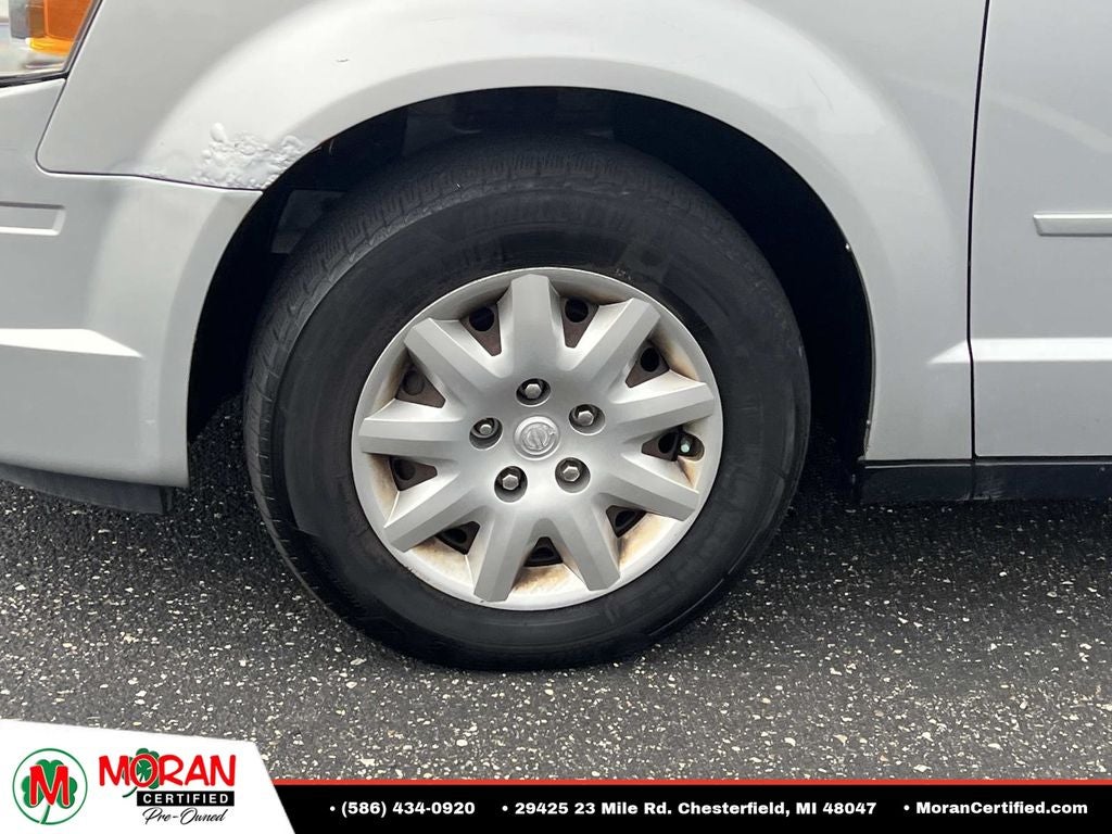 2009 Chrysler Town & Country LX