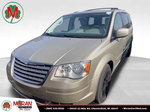 2009 Chrysler Town & Country Touring