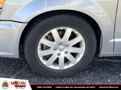 2014 Chrysler Town & Country Touring