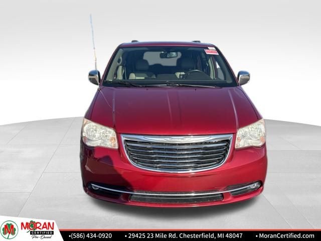 2014 Chrysler Town & Country Touring-L