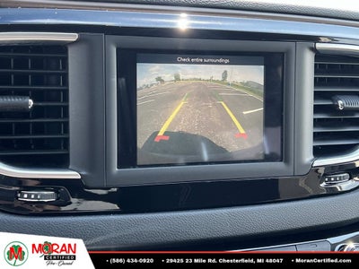 2020 Chrysler Voyager LX
