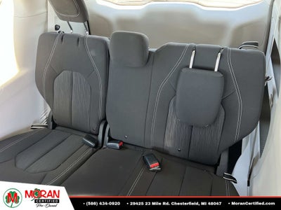 2021 Chrysler Voyager LX