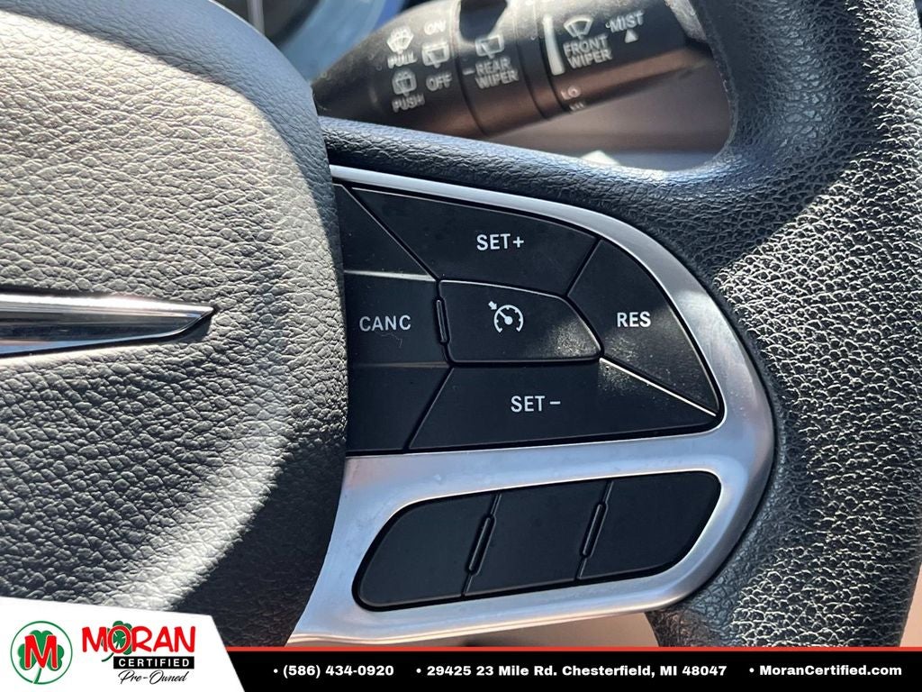 2021 Chrysler Voyager LX