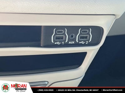 2021 Chrysler Voyager LX