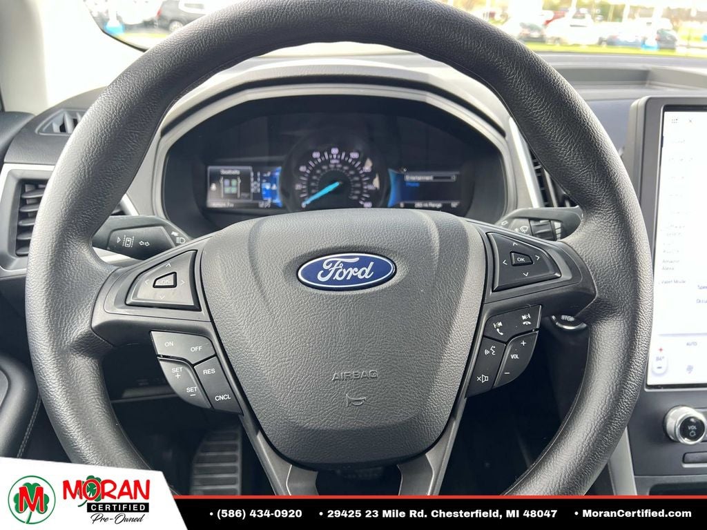 2022 Ford Edge SE