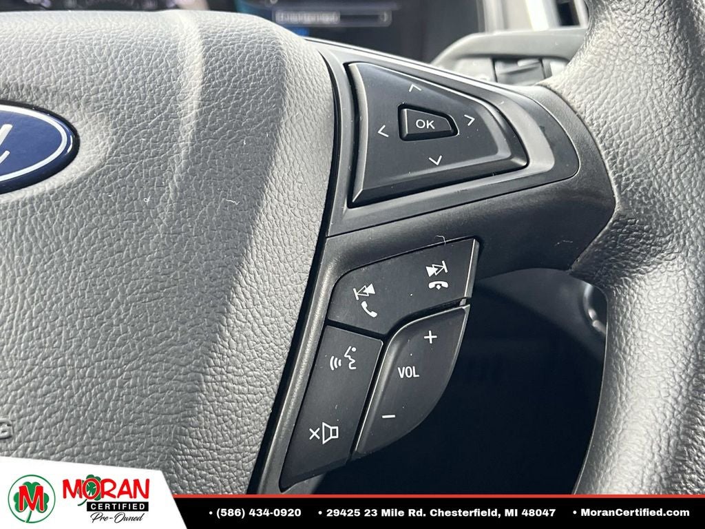 2022 Ford Edge SE