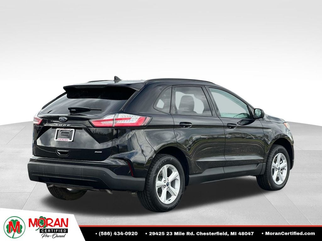 2022 Ford Edge SE