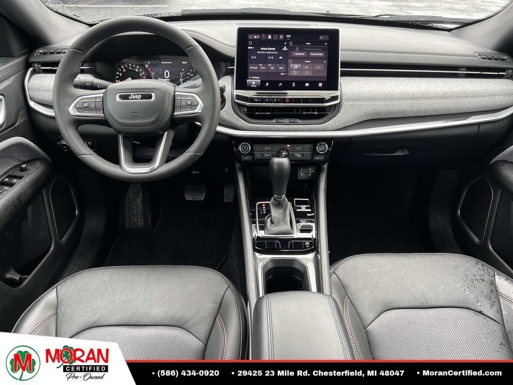 2023 Jeep Compass Latitude Lux