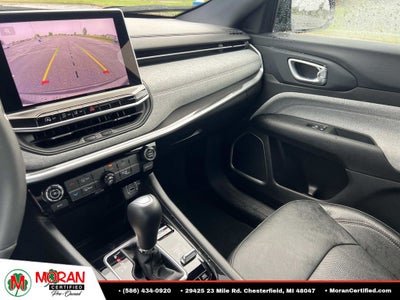 2023 Jeep Compass Latitude Lux