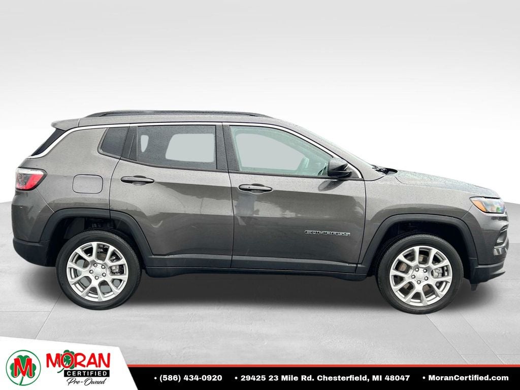 2023 Jeep Compass Latitude Lux