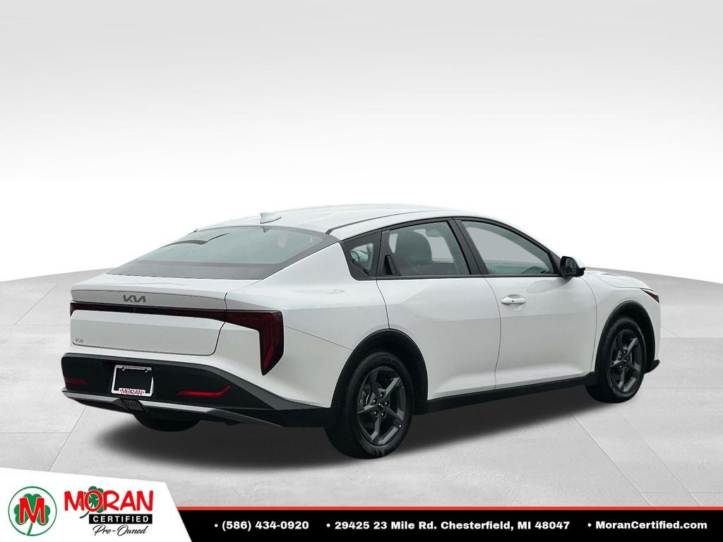 2025 Kia K4 LXS