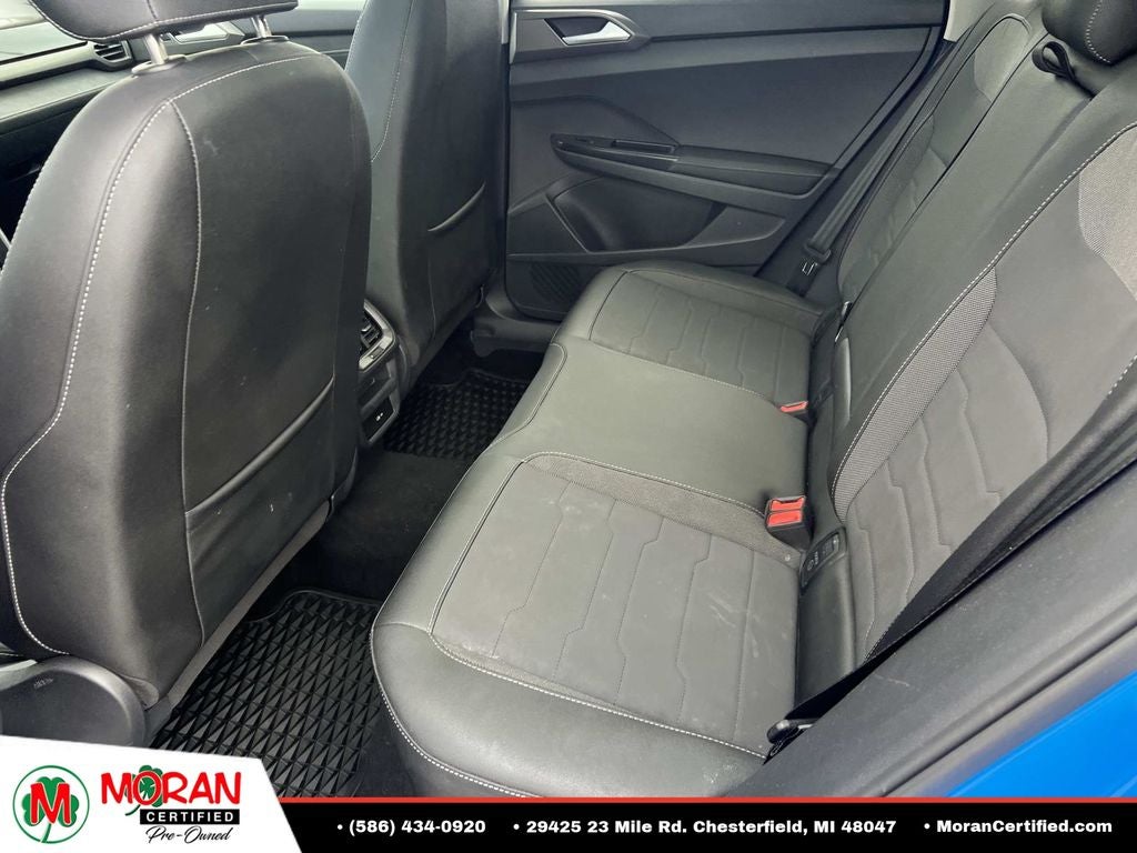 2025 Volkswagen Taos 1.5T SE Black