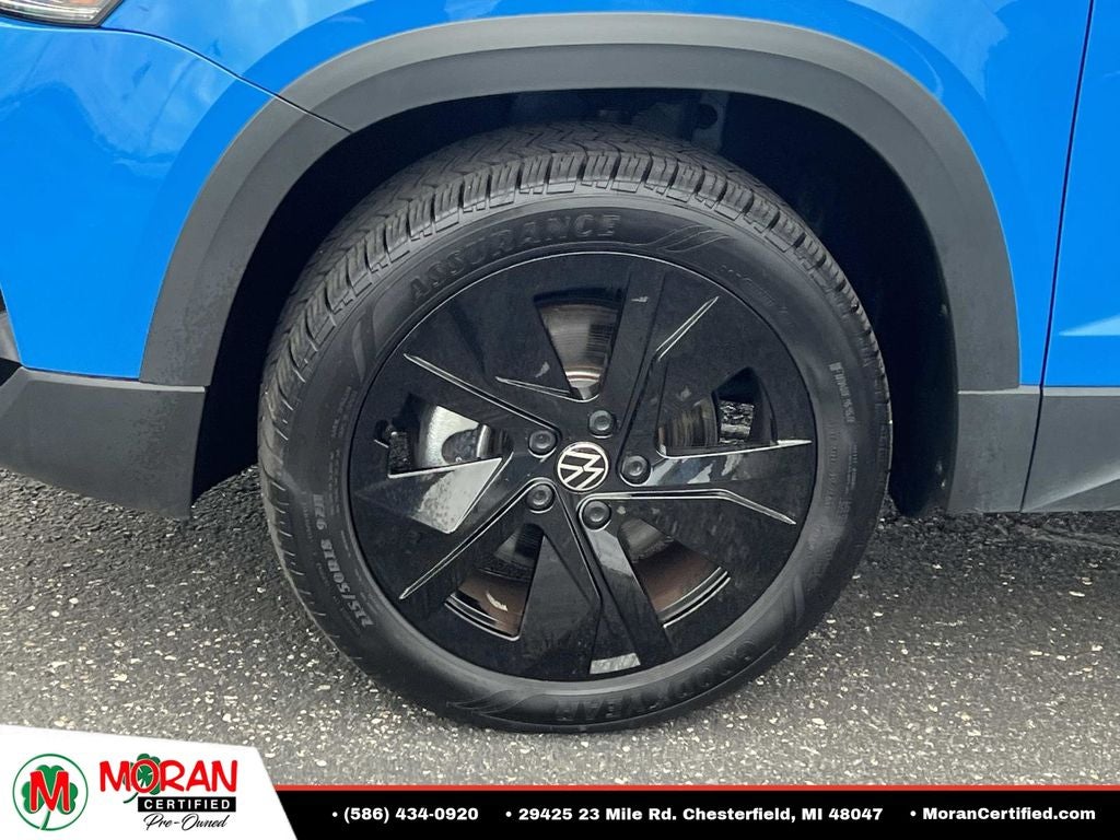 2025 Volkswagen Taos 1.5T SE Black