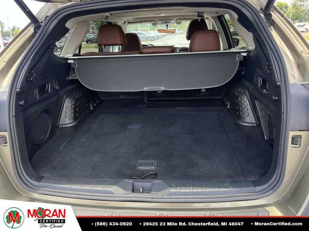 2022 Subaru Outback Touring
