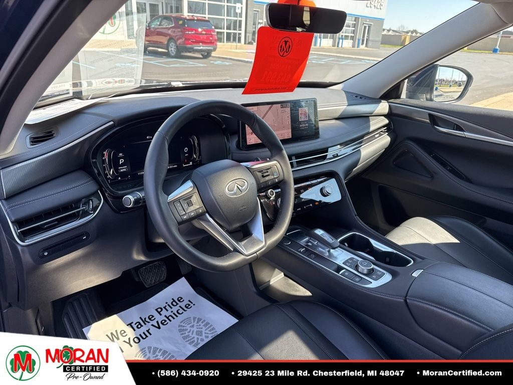 2025 INFINITI QX60 LUXE