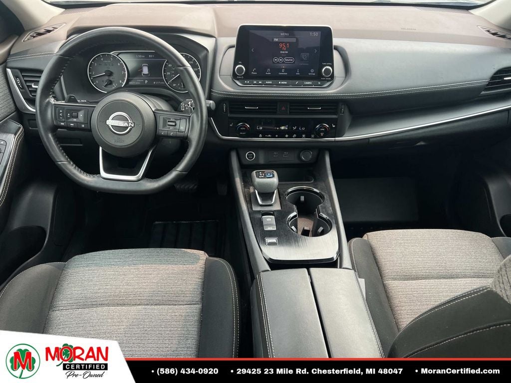 2022 Nissan Rogue Base