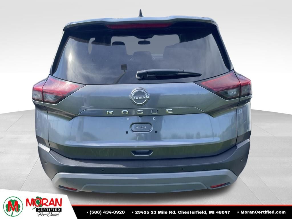 2022 Nissan Rogue Base