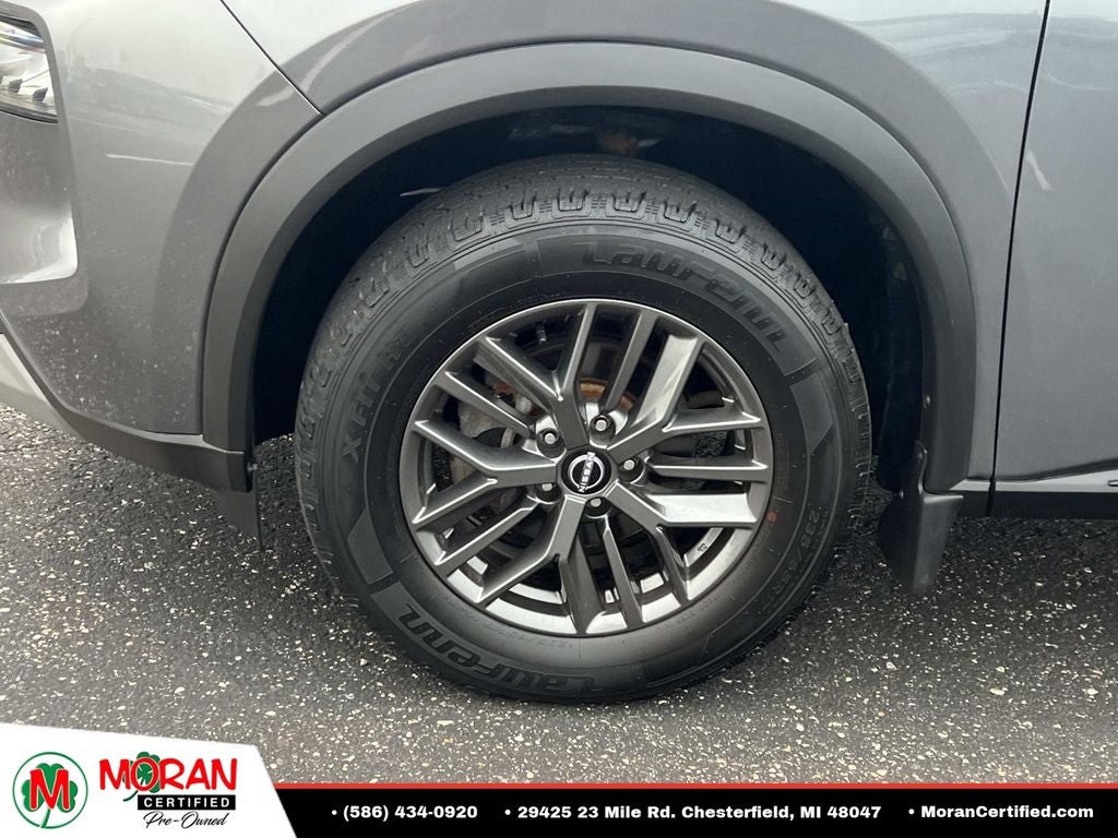 2022 Nissan Rogue Base