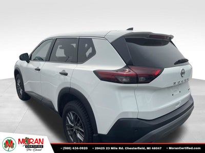 2022 Nissan Rogue Base
