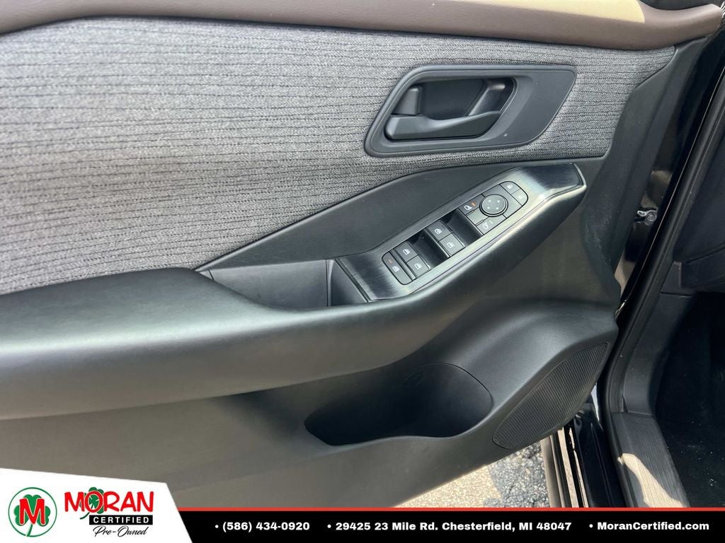 2023 Nissan Rogue Base