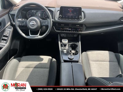 2022 Nissan Rogue Base