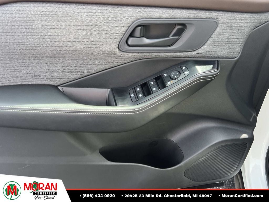 2022 Nissan Rogue Base