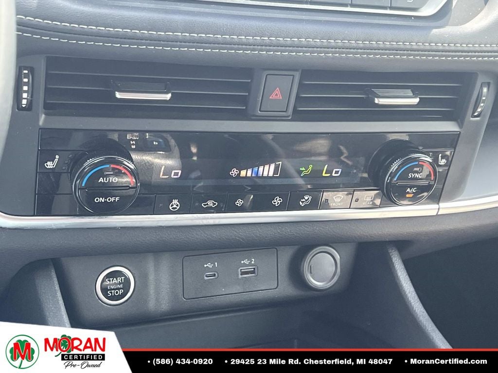 2022 Nissan Rogue Base