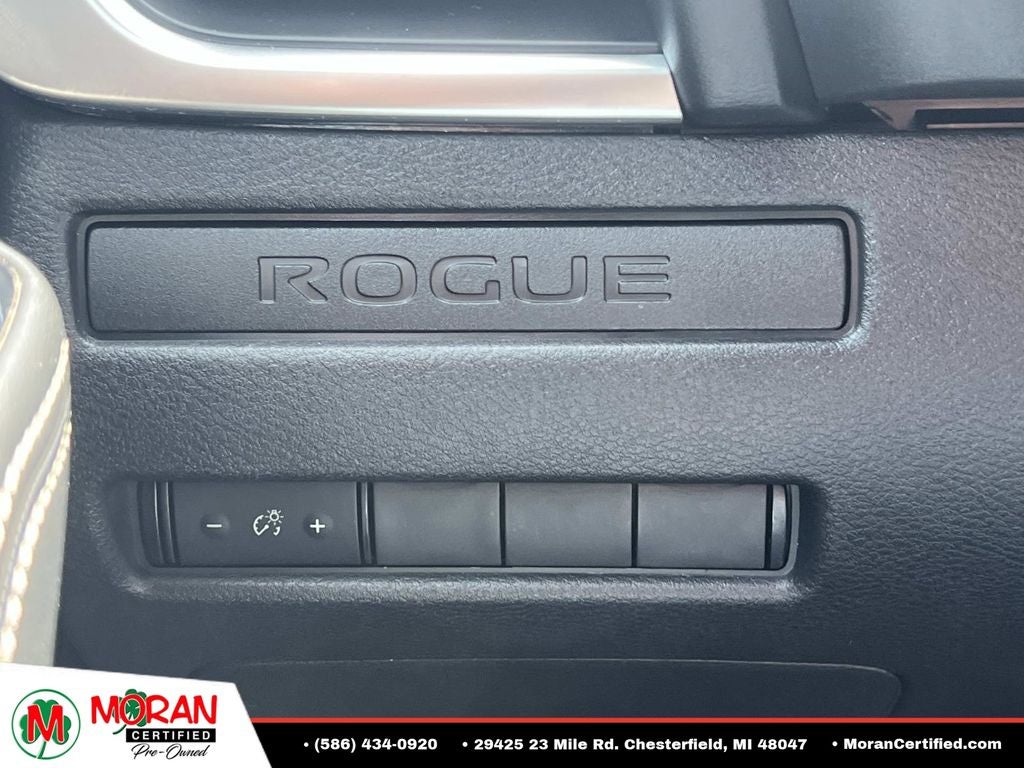 2022 Nissan Rogue Base