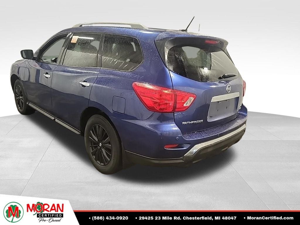 2018 Nissan Pathfinder SV
