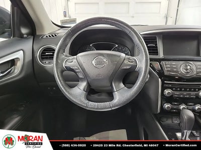 2018 Nissan Pathfinder SV
