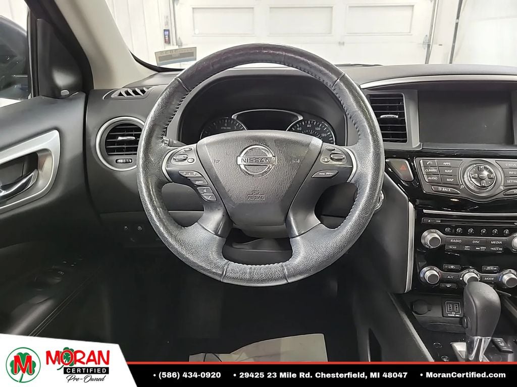 2018 Nissan Pathfinder SV