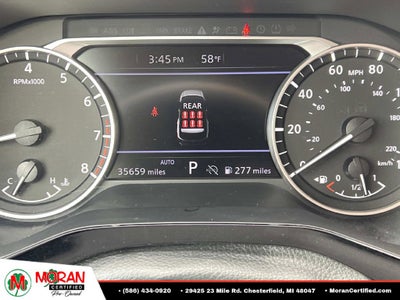 2025 Nissan Pathfinder SV