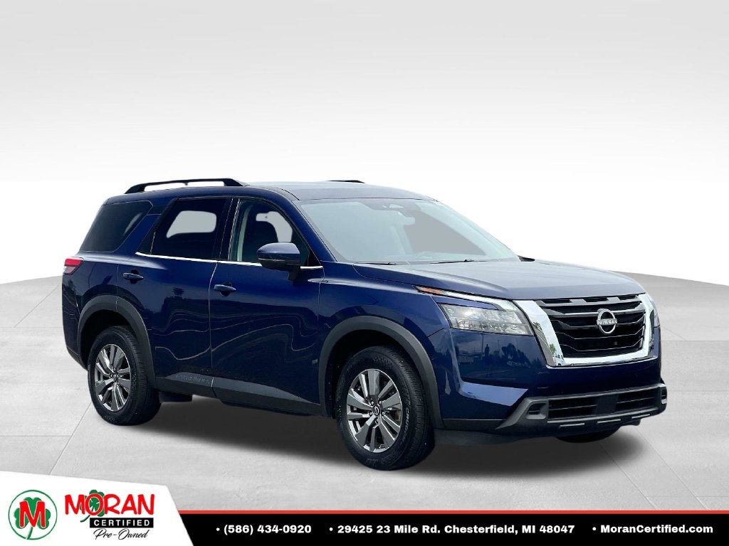 2025 Nissan Pathfinder SV