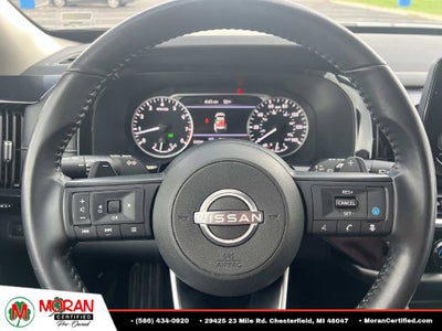2025 Nissan Pathfinder SV