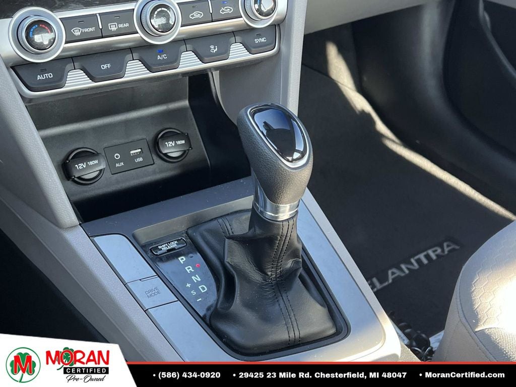 2020 Hyundai Elantra SE