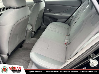 2021 Hyundai Elantra SE