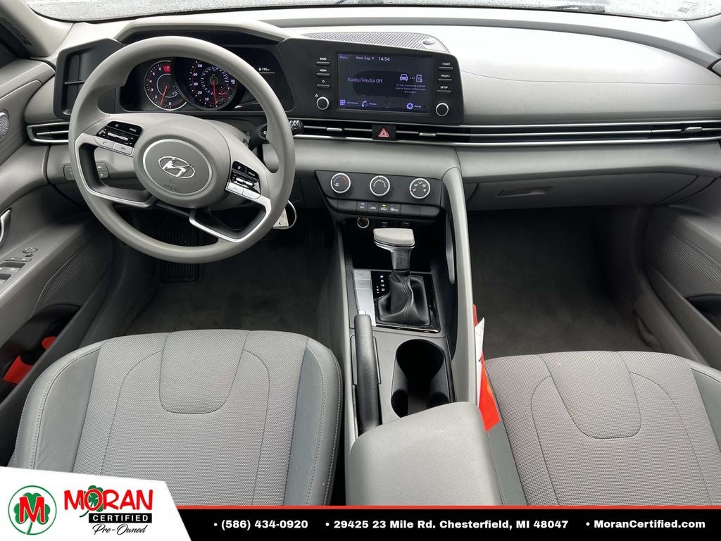 2021 Hyundai Elantra SE