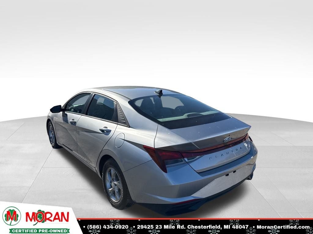 2021 Hyundai Elantra SE
