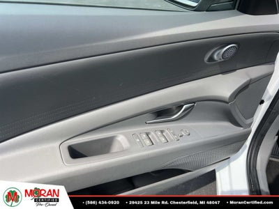 2021 Hyundai Elantra SE