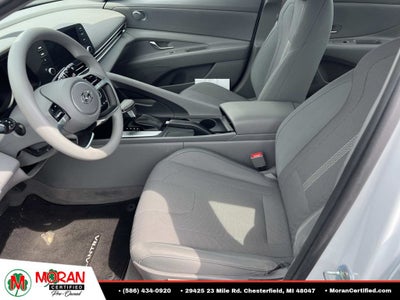 2021 Hyundai Elantra SE