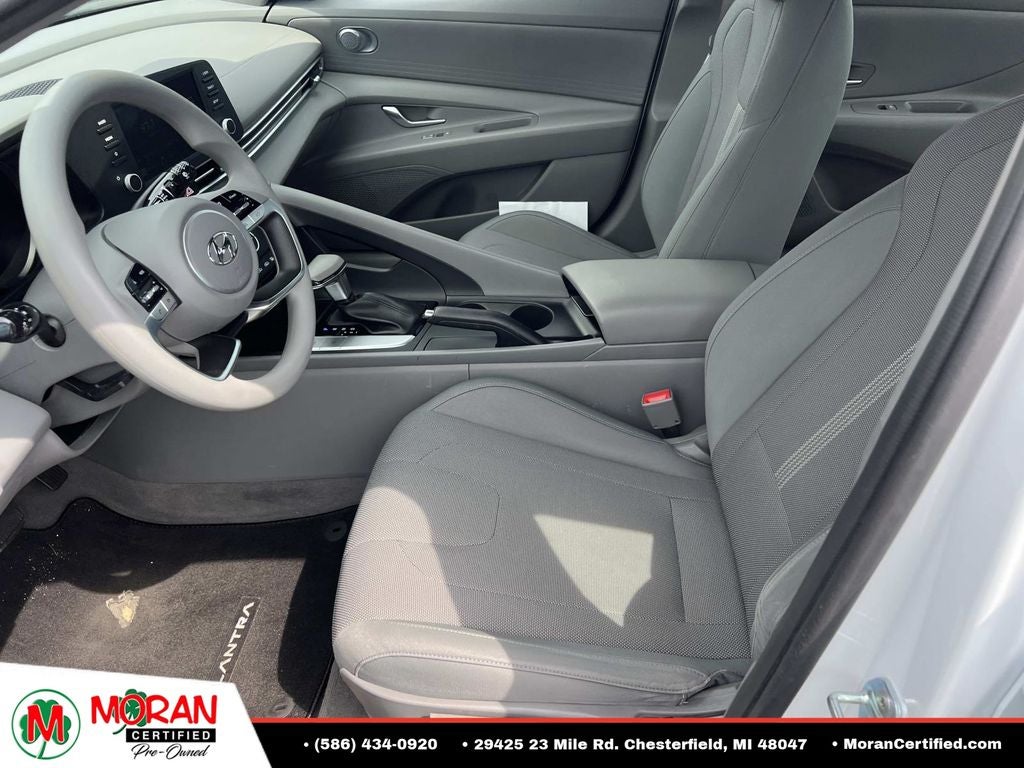 2021 Hyundai Elantra SE