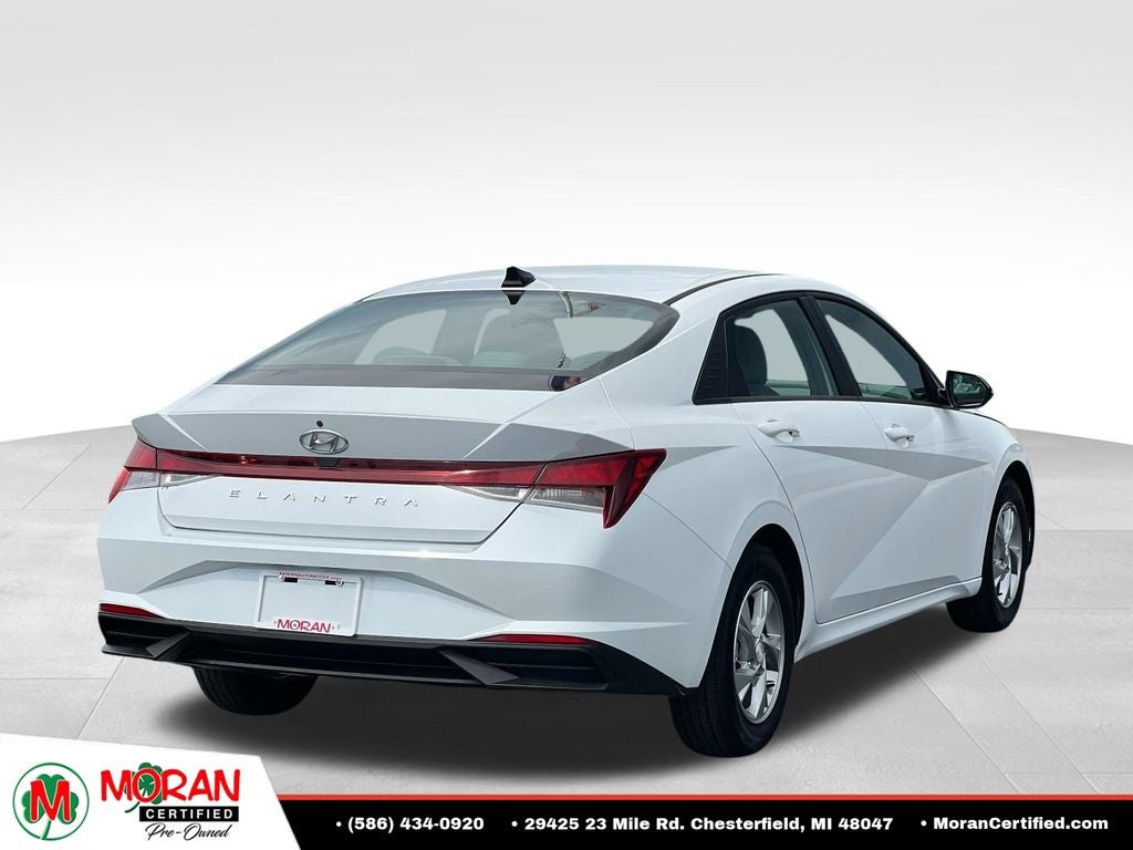 2021 Hyundai Elantra SE