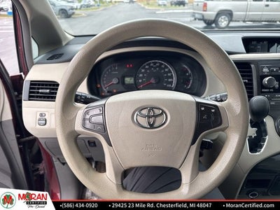 2014 Toyota Sienna LE