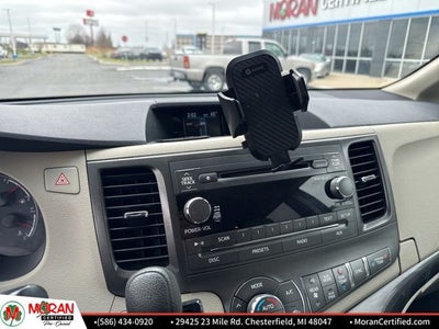 2014 Toyota Sienna LE