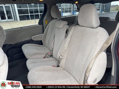 2014 Toyota Sienna LE