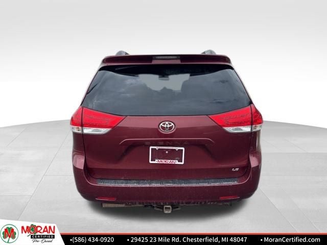 2014 Toyota Sienna LE