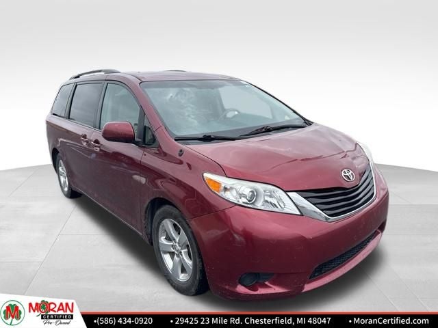 2014 Toyota Sienna LE