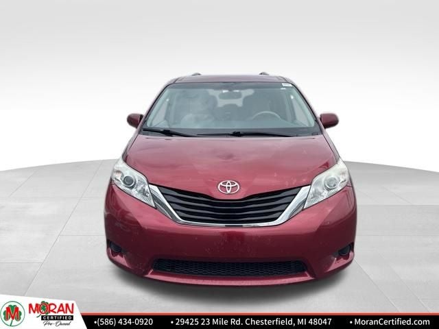 2014 Toyota Sienna LE