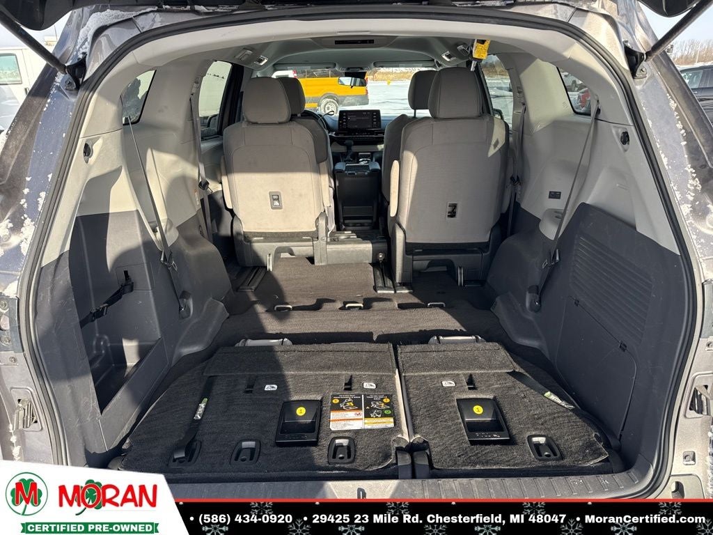 2024 Toyota Sienna LE 8 Passenger