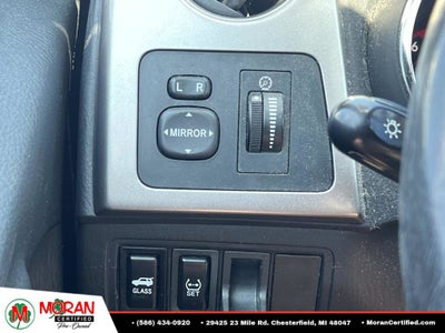 2008 Pontiac Vibe Base